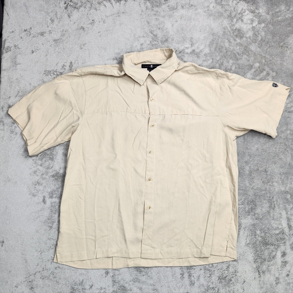 Vintage Nike Tiger Woods Collection Short Sleeve Button-Up Shirt – Men's XL